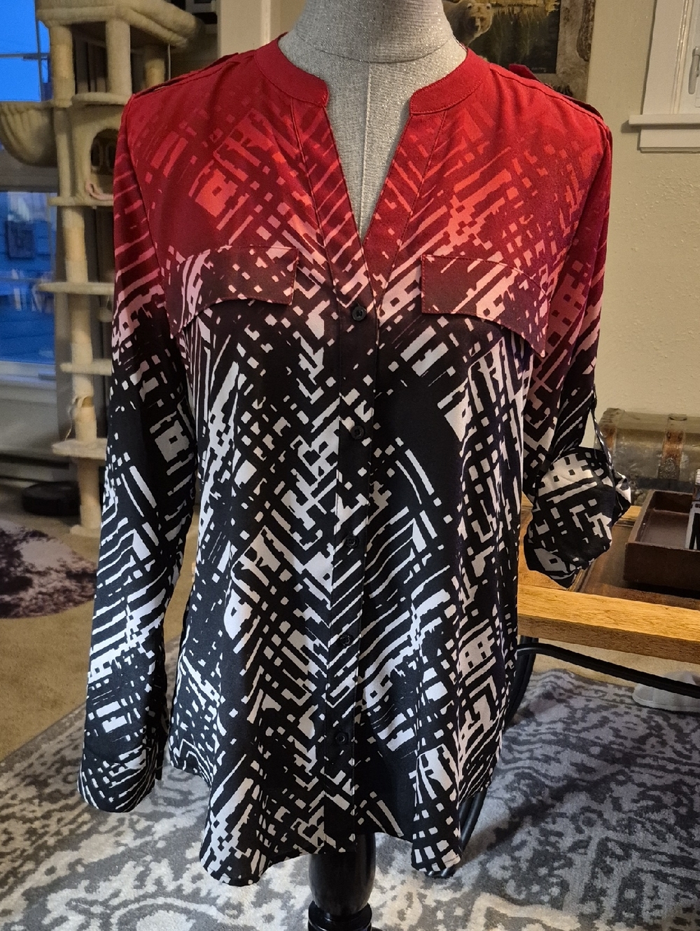Calvin Klein Red and Black Geometric Ombre Button-Down Top
